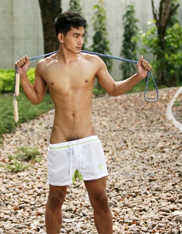 MAN-OMG-5-–-Korn-Naughty-Boy